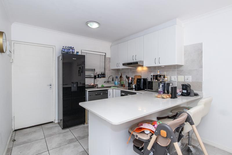 2 Bedroom Property for Sale in Plumstead Western Cape